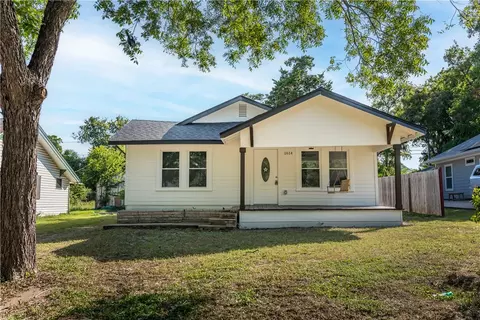 1614 N 11th St, Waco, TX 76707