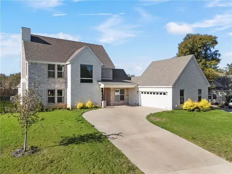 308 Keys Creek Dr, Waco, TX 76708