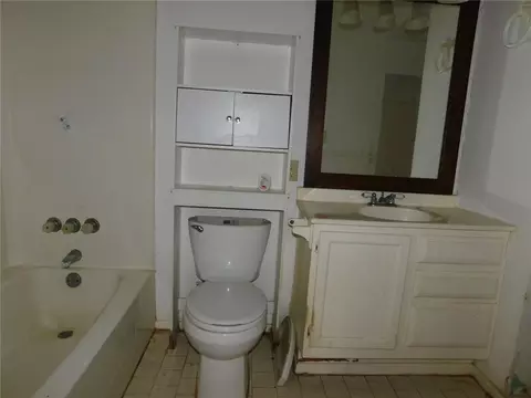 127 Euless, Whitney, TX 76692 photo 8