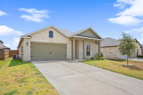 2904 Risinger Rd, Lorena, TX 76655 photo 2