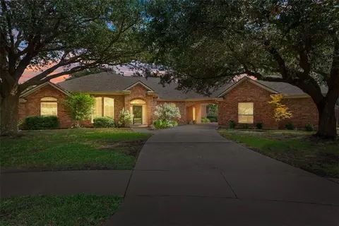 109 Cantor Ct, Woodway, TX 76712