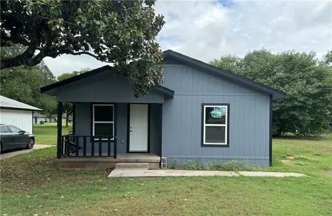 315 N Oak Dr, Waco, TX 76705