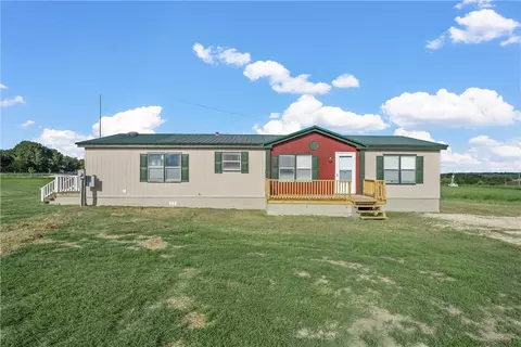 4719 Fort Graham Rd, West, TX 76691