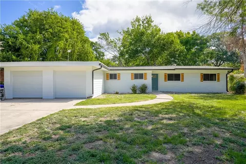 2301 Charboneau St, Waco, TX 76710