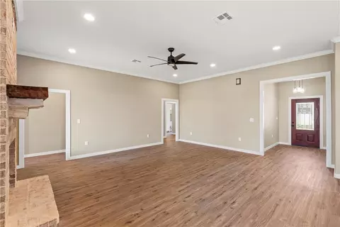 126 Dana Point Rd, Lorena, TX 76655 photo 5