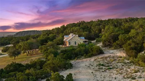 11052 Fm 219, Cranfills Gap, TX 76637