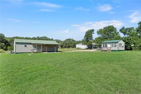 995 Satin Rd, Golinda, TX 76632