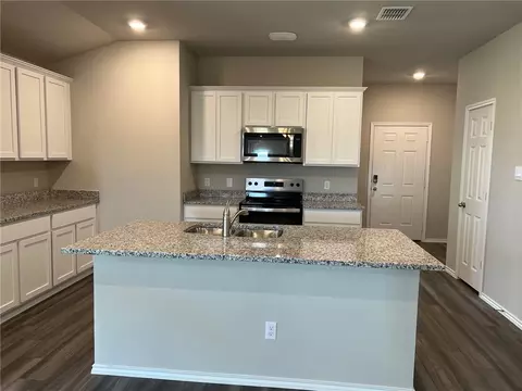 4017 Cosmos St, Lorena, TX 76655 photo 2