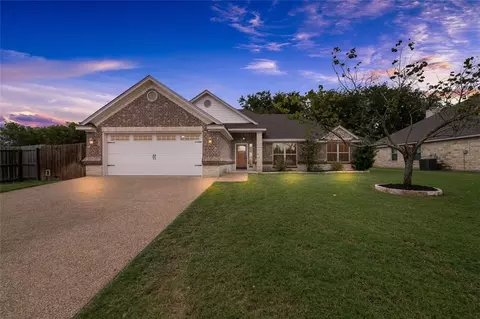 10112 Durango Trl, Woodway, TX 76712