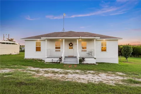 3100 Cooksey Ln, Robinson, TX 76706