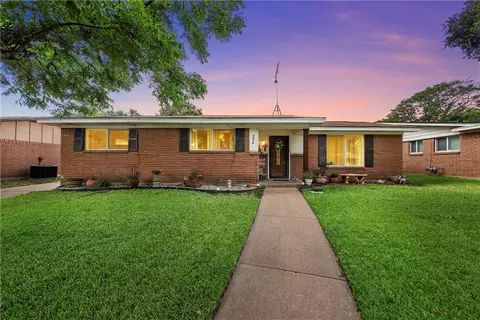 5806 Caldwell St, Waco, TX 76710