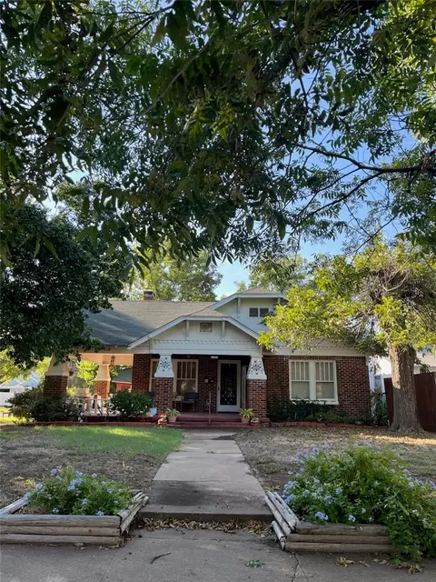 3200 N Ethel Ave N, Waco, TX 76707