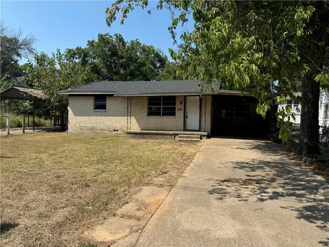 1312 Nealton St, Waco, TX 76705