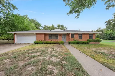 901 Dallas St, Waco, TX 76704