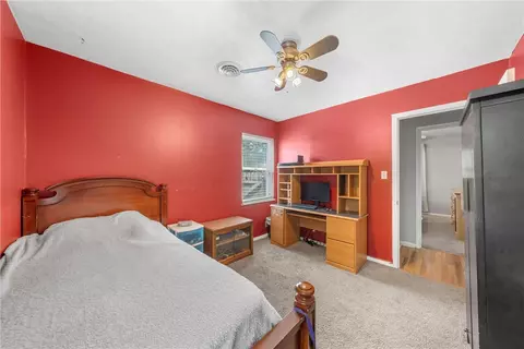 302 Pierce St, Mcgregor, TX 76657 photo 14