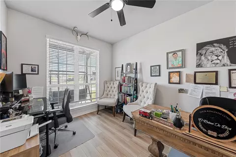 10401 Arabella Ln, Waco, TX 76708 photo 5