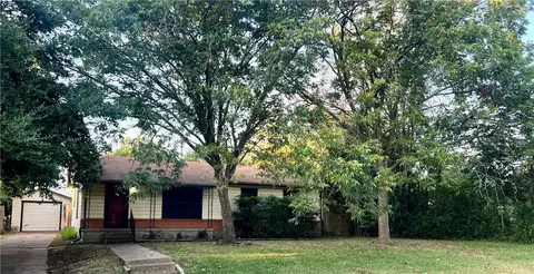 4324 Redbud Cir, Waco, TX 76710