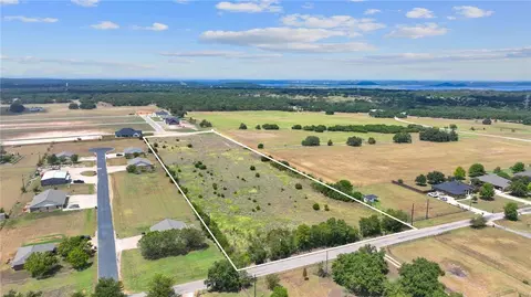 10400 Brewer Ln, Salado, TX 76571