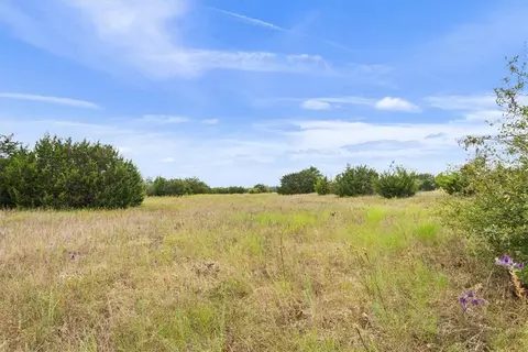 1060 Farmiller Rd, Lorena, TX 76655 photo 7