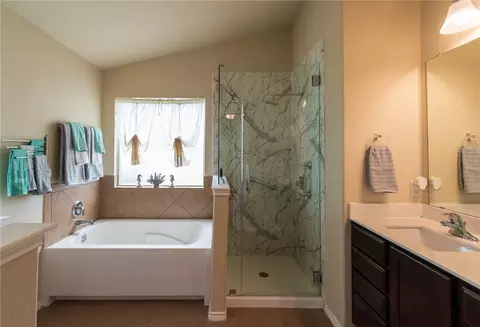 9900 Desperado Dr, Waco, TX 76708 photo 16