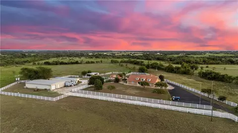1064 Warren Rd, Lorena, TX 76655