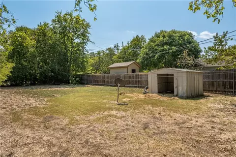 2116 Mcferrin Ave, Waco, TX 76708 photo 4