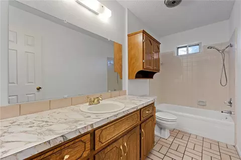 109 Thompson Cir, Lorena, TX 76655 photo 12