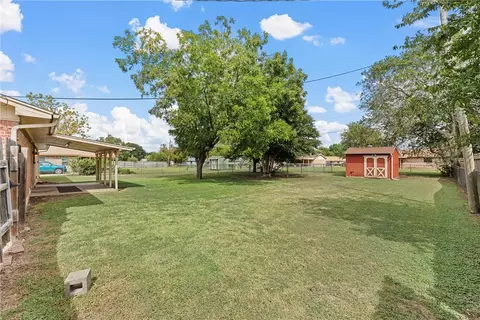 109 Thompson Cir, Lorena, TX 76655 photo 15