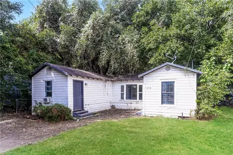 1212 J J Flewellen Rd, Waco, TX 76704