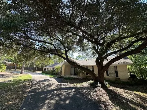 2300 Gregory Ln, Waco, TX 76708 photo 6