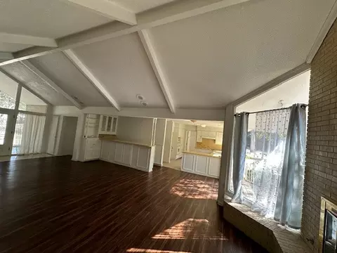 2300 Gregory Ln, Waco, TX 76708 photo 9