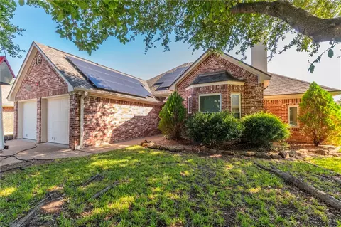 2812 Concho Bend Dr, Woodway, TX 76712