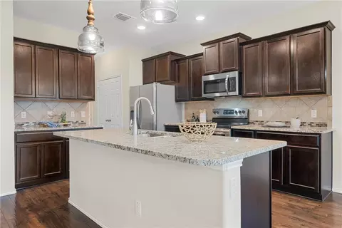 3201 Skinner Dr, Lorena, TX 76655 photo 8