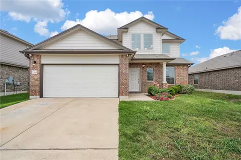 3201 Skinner Dr, Lorena, TX 76655