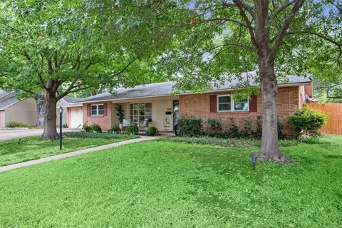 2109 Lake James Dr, Waco, TX 76710