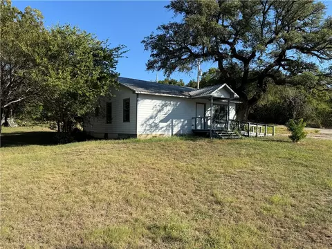 409 S 9th St, Valley Mills, TX 76689