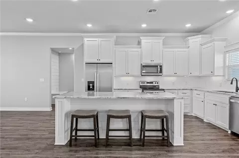 220 Swan Lake Dr, Waco, TX 76708 photo 9
