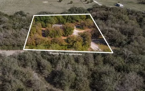1401 Spring Lake Rd, Waco, TX 76705