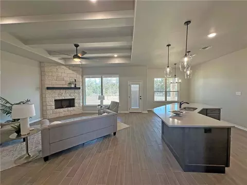 139 Lasso Loop, Lorena, TX 76655 photo 4