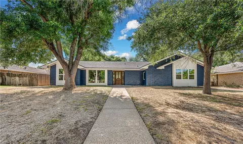 5001 Lake Arrowhead Dr, Waco, TX 76710