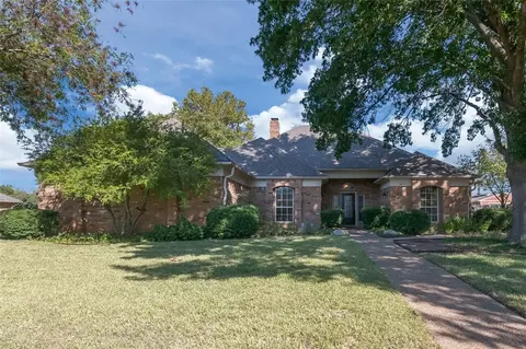 328 Bluebonnet Cir, Mcgregor, TX 76657