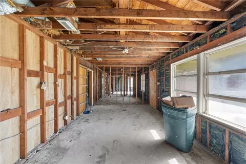 Entry Way - 2109 Tanglewood Ave, Waco, TX 76708 photo 1 of 3