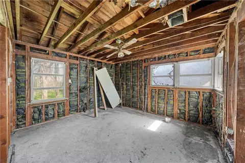 Bedroom - 2109 Tanglewood Ave, Waco, TX 76708 photo 2 of 2