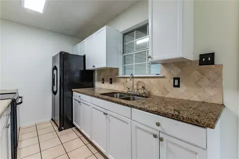 Kitchen - 812 E Pecan Ave, Waco, TX 76704 photo 1 of 3