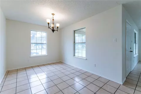 Other - 812 E Pecan Ave, Waco, TX 76704 photo 2 of 3