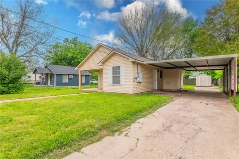 Other - 812 E Pecan Ave, Waco, TX 76704 photo 1 of 3