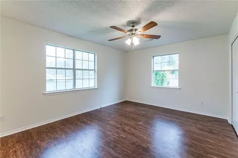Bedroom - 812 E Pecan Ave, Waco, TX 76704 photo 6 of 6