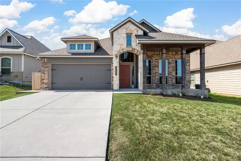 10504 Langham Dr, Waco, TX 76708