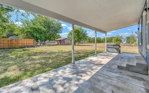 207 Rogers St, Mcgregor, TX 76657 photo 29