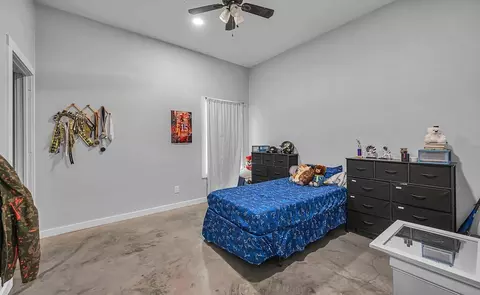 207 Rogers St, Mcgregor, TX 76657 photo 27